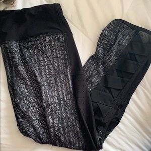 Great condition mesh leggings